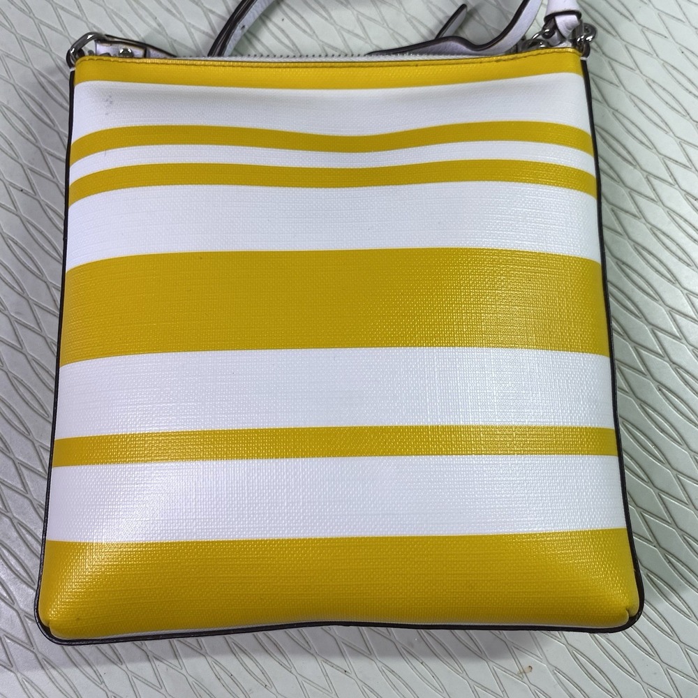 COACH Crossbody Bleecker N/S Coated Canvas Swingpack Yellow &White 8.5x8x1" EUC - Picture 4 of 10